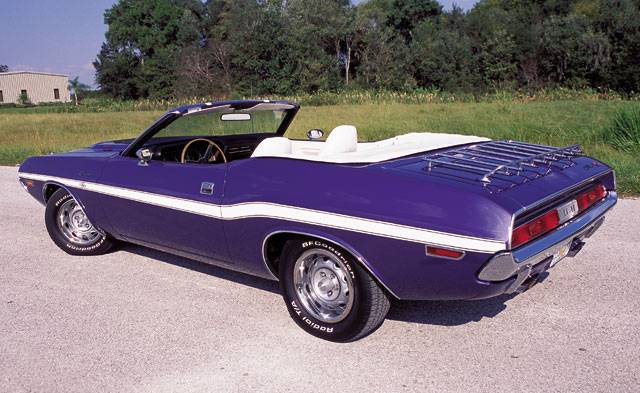 0305155_2z-1970_Dodge_Challenger_RT_Convertible-Rear_Drivers_Side_View.jpg