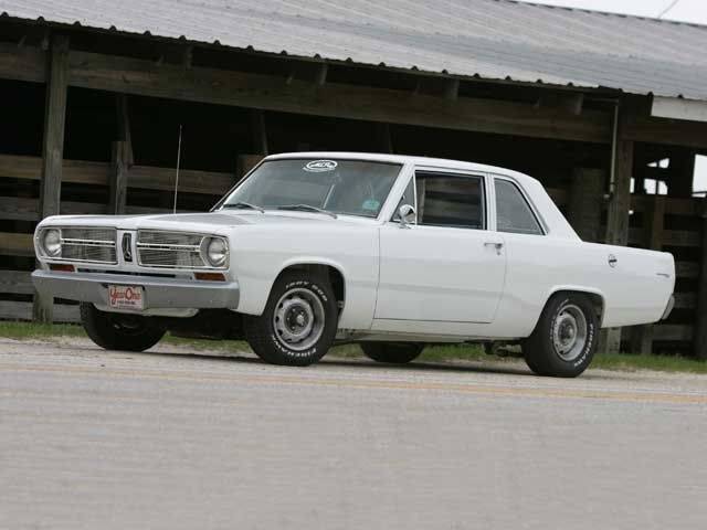0510_01z+1967_Plymouth_Valiant+White_Body_Driver_Side_Front_View.jpg