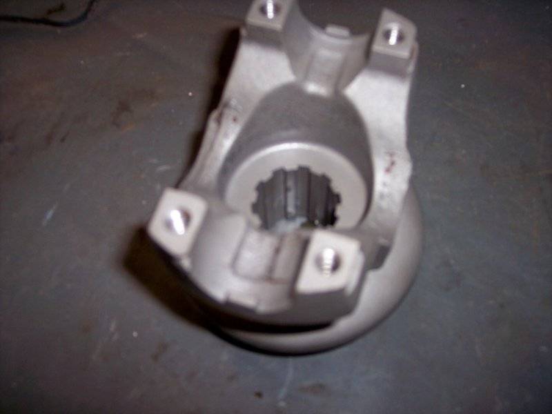 1330 10 SPLINE YOKE.jpg