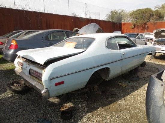 14-1972-Plymouth-Duster-Down-on-the-Junkyard-Picture-courtesy-of-Murilee-Martin-550x412.jpg