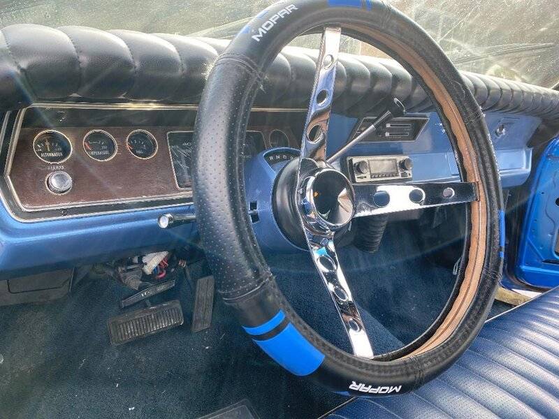 14-Steering Wheel.jpg