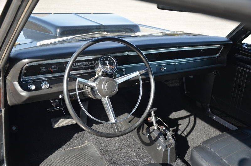 1968-Dodge-Dart-Hemi-Under-Glass-II-interior.jpg