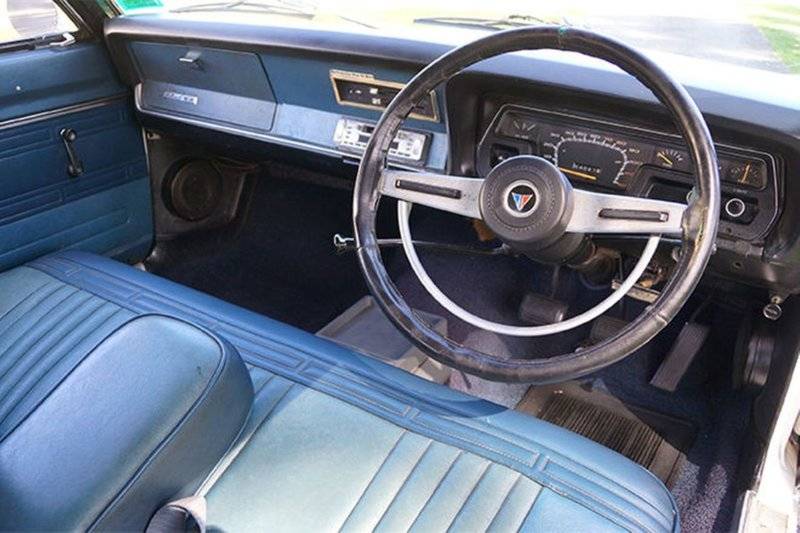 1970-chrysler-valiant-vg-coupe.jpg