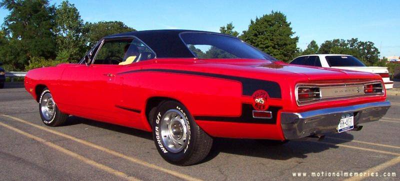 1970-Dodge-Super-Bee-red.jpg