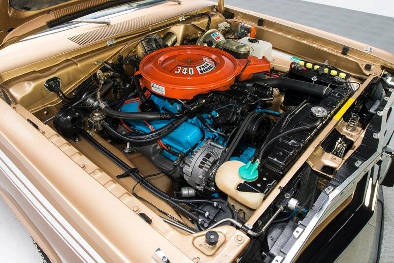 1973-plymouth-duster engine 2.jpg