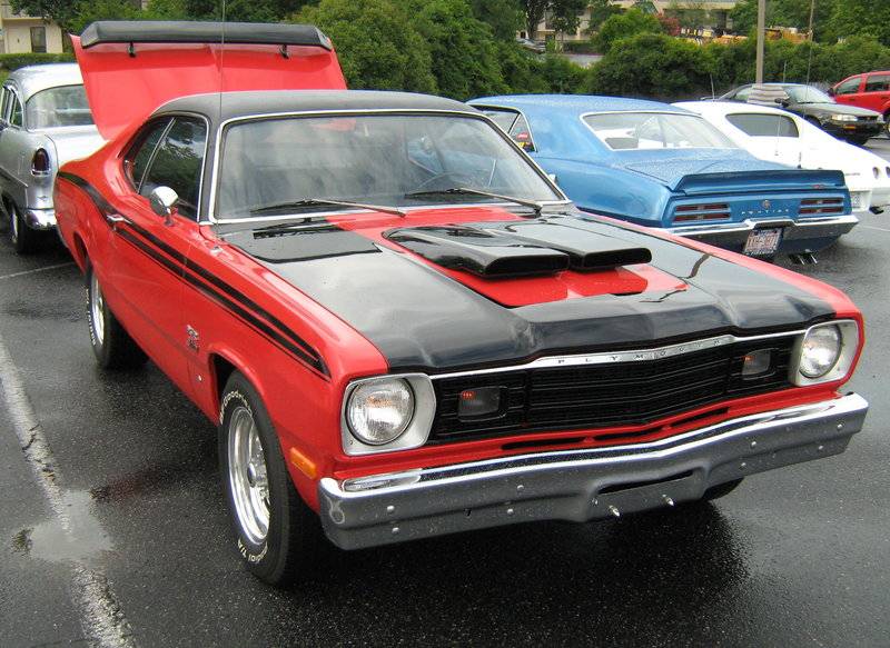 1973_Duster_red_-_front.jpg