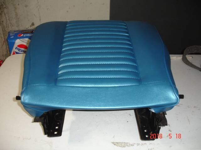 2018-05-18 front seat 3 004 (1).JPG