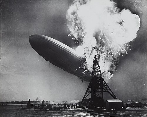 500px-Hindenburg_disaster.jpg