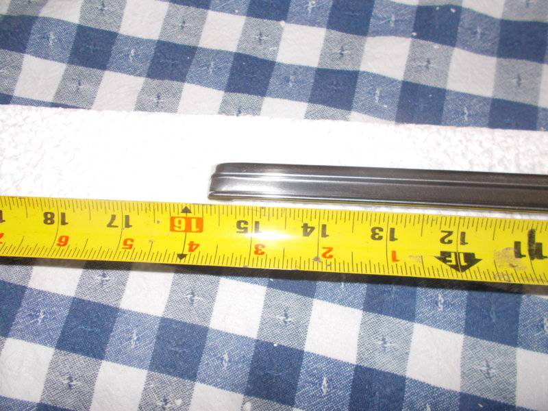 65or66 Dart Rear Seat Panel Lower Trim 003.JPG