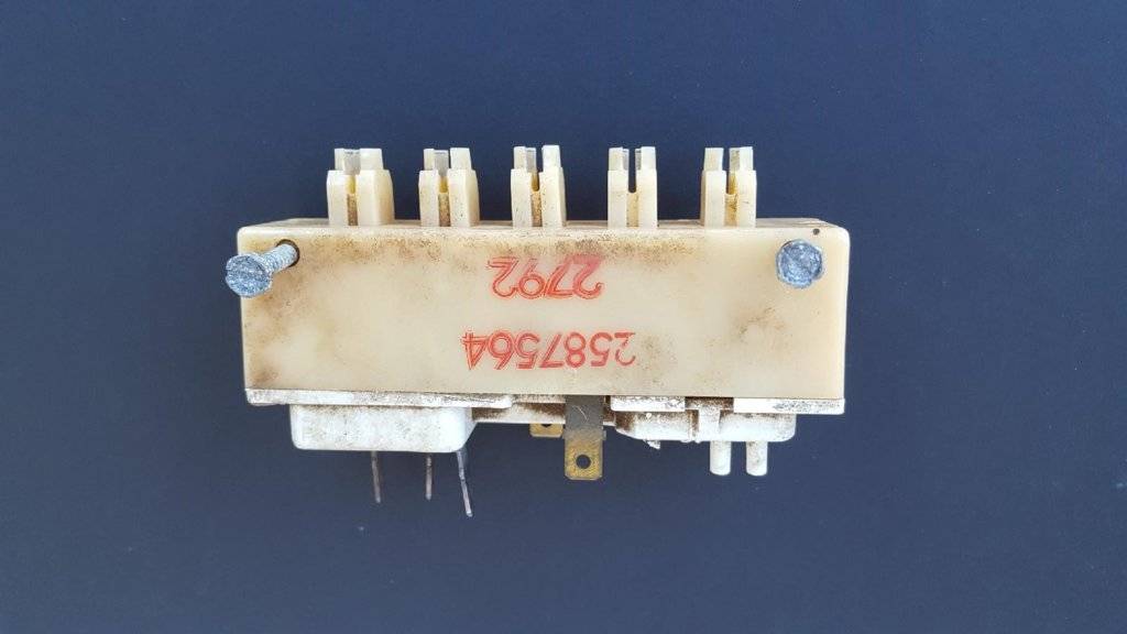 66 Barra AC bezel n buttons 8.jpg