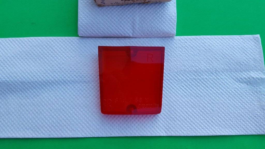 66 Cuda lower right lens NOS 2.jpg