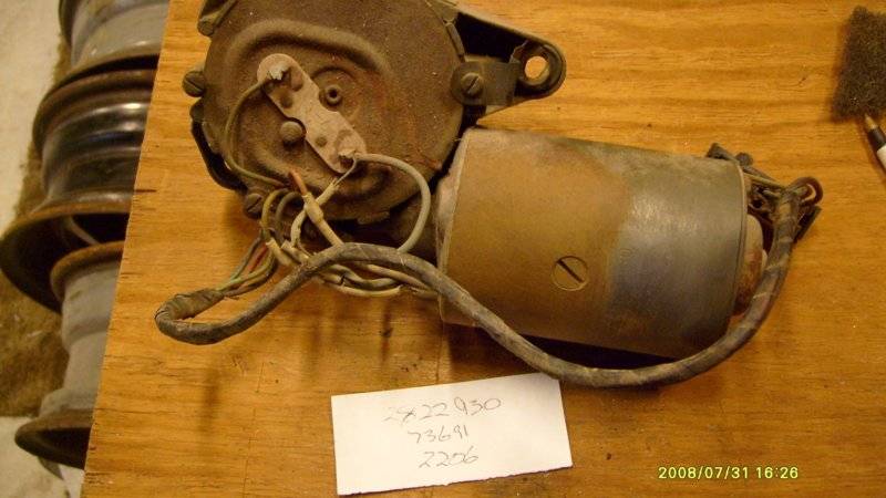 67 vert wiper motor.JPG