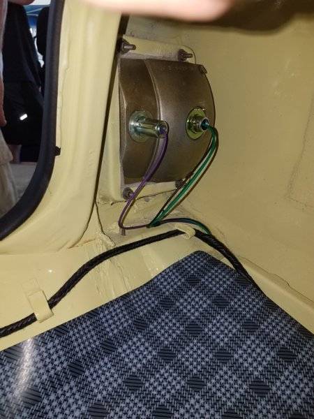 69 gts int trunk 2.jpg