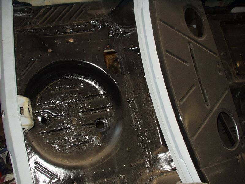 72 duster & woodgrain 001.JPG