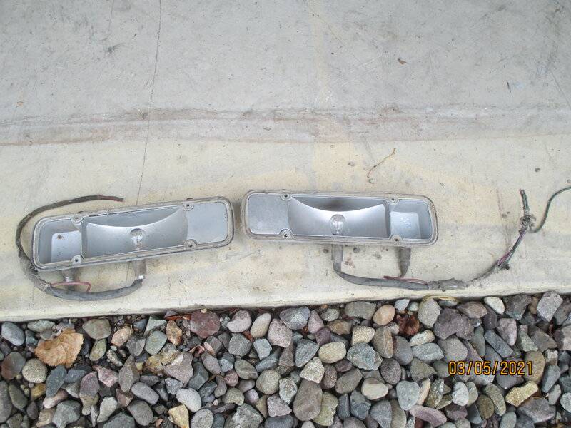 72 Scamp rear tail bracket 1.JPG