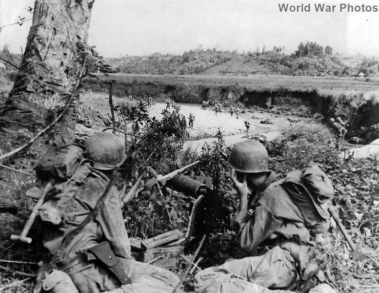77th_Division_crossing_Antilao_River_at_Ormoc_Leyte_1945.jpg