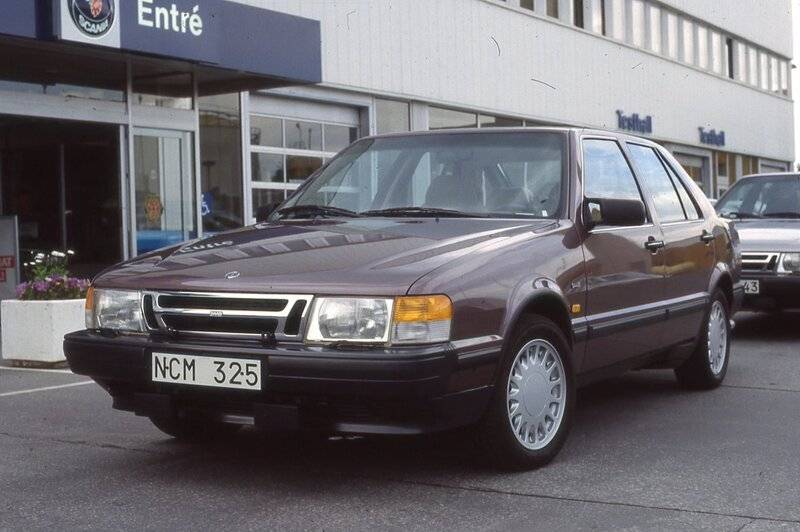 89,6 Saab (4).jpeg