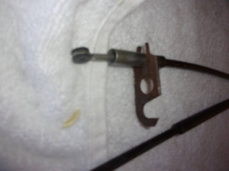 904 Transmission with parts and Ps side A pillar 004.JPG