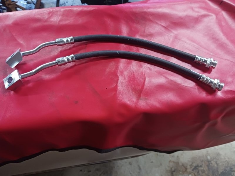 A body Brake Hoses.jpg