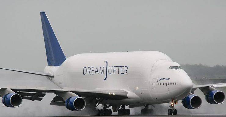 Aircraft Dream Lifter.jpg