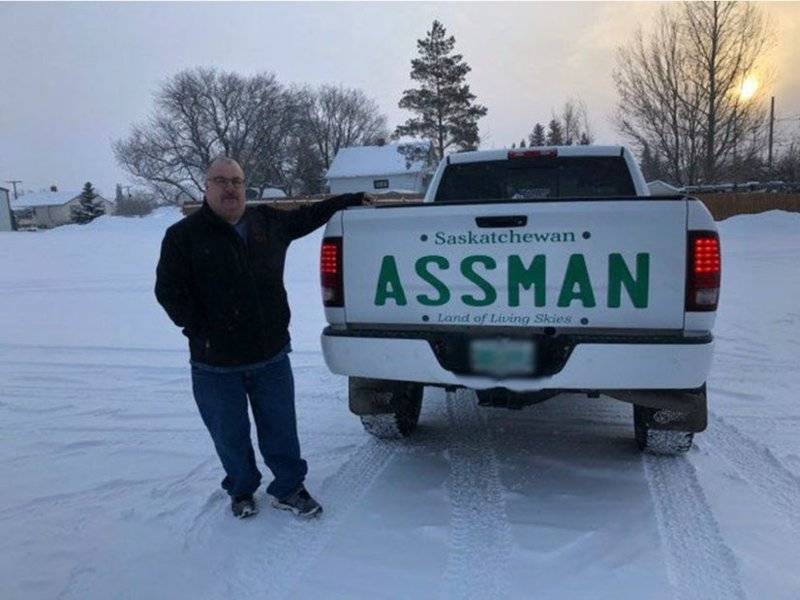 assman-blurred-plate.jpg