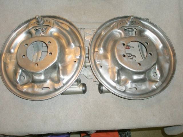 Backing Plates & Parts 005 (Small).JPG