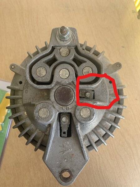 Barracuda Alternator .jpg