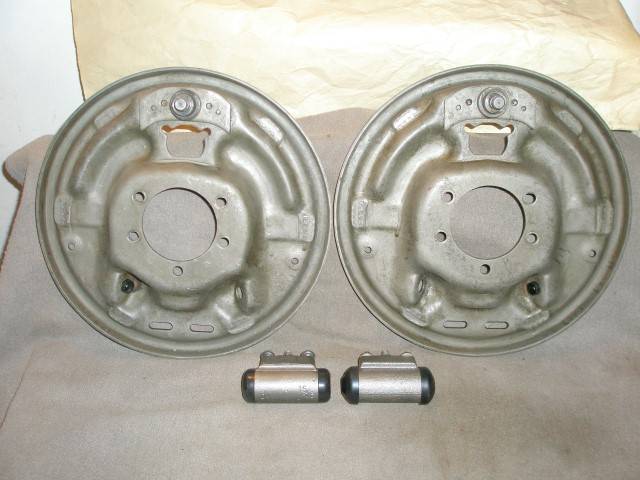 Brake Backing Plates & Parts 007 (Small).JPG