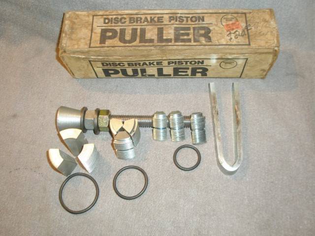 Caliper piston tools 016 (Small).JPG