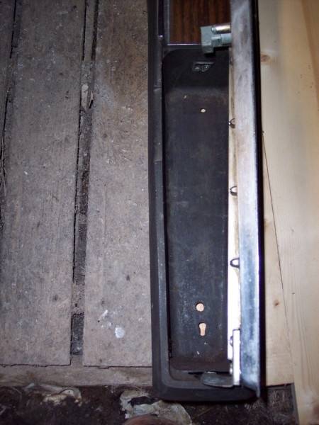 Console4 (450 x 600).jpg