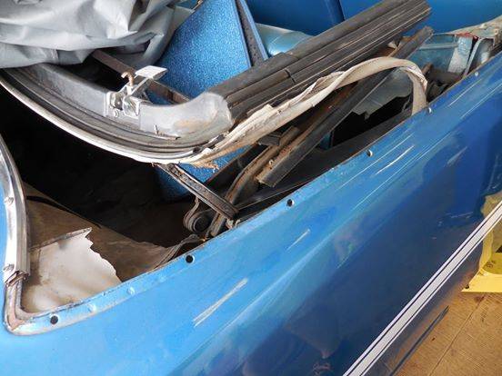 convertible missing trim.jpg