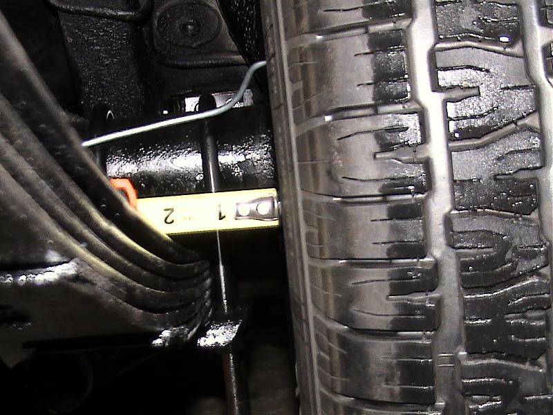 Cuda boot area 069.jpg