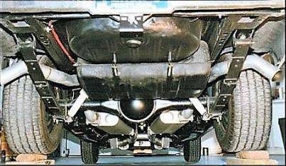 Dart - 3 Inch Tail Pipes.JPG