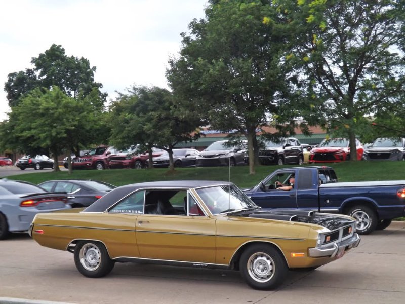 Dart GT (Leaving Sanders).JPG