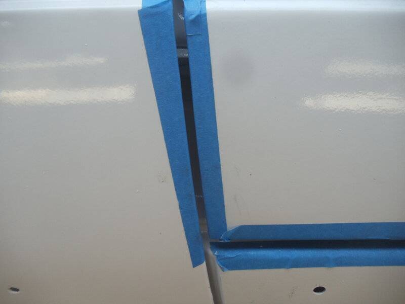 Driver Door bottom of fender.JPG