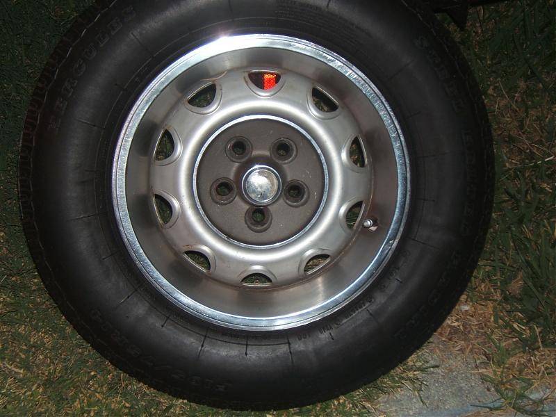 DSCF2271 rally wheels.jpg