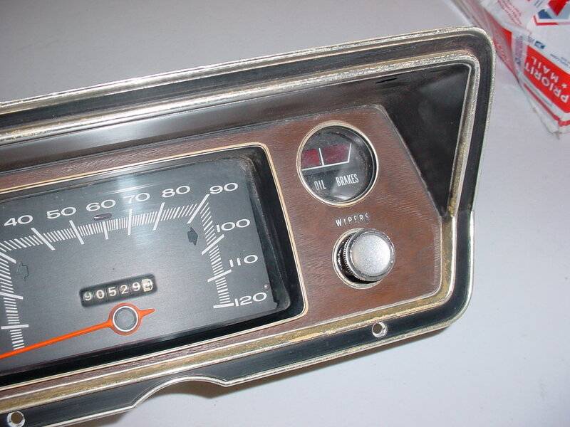 Duster gauge panel4.JPG