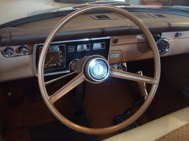 Early A Steering Wheel R&I 8-1.jpg