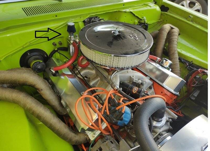 Engine Bay with Oil Catch Can Arrow.jpg