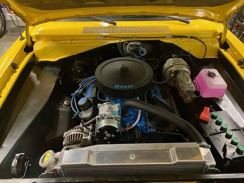 engine compartment.jpeg