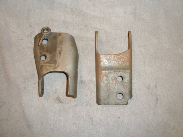 ENGINE MOUNT BRACKETS 001 (Small).JPG