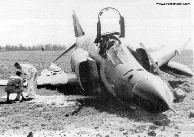 F-4 Phantom Crash.jpg