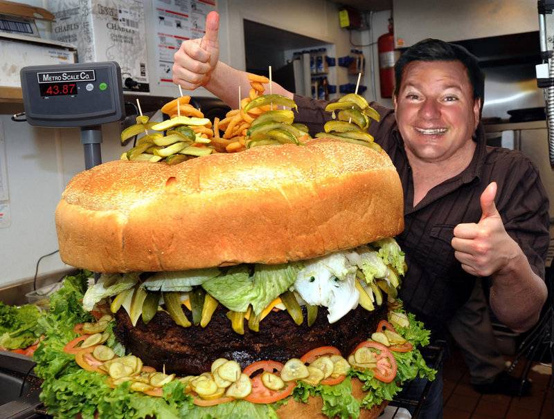 Flex giant hamburger 1.jpg