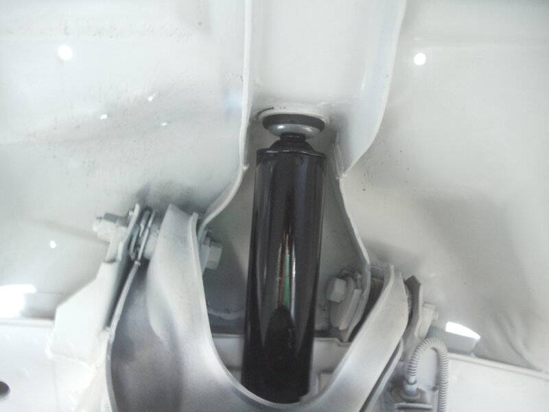 front shock install.JPG