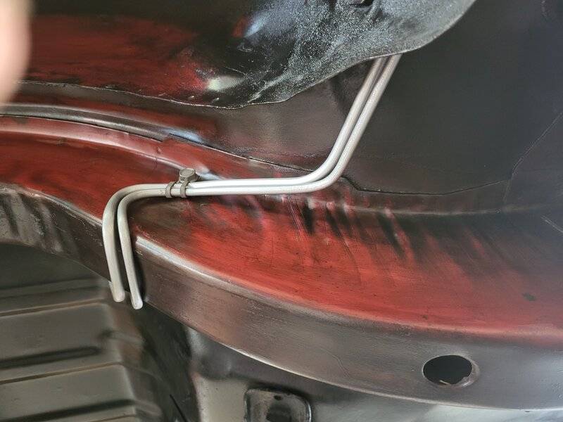 Fuel Line Route (6).jpg