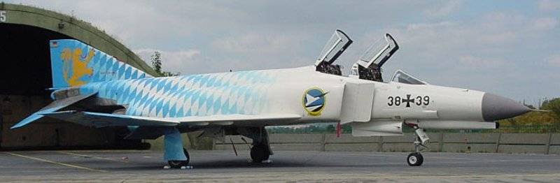 German F-4 #6 (Small).jpg