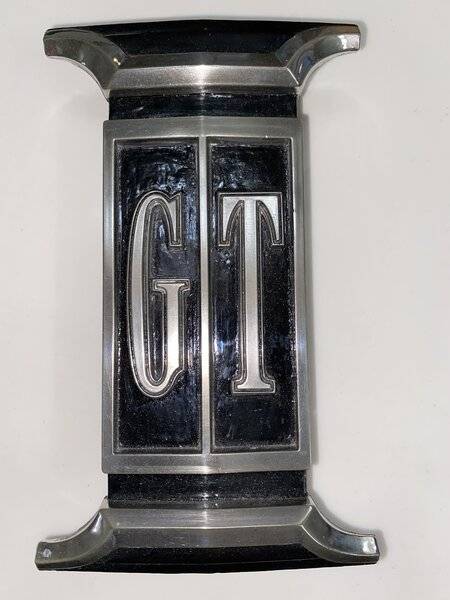 GT Grill Emblem 3.jpg