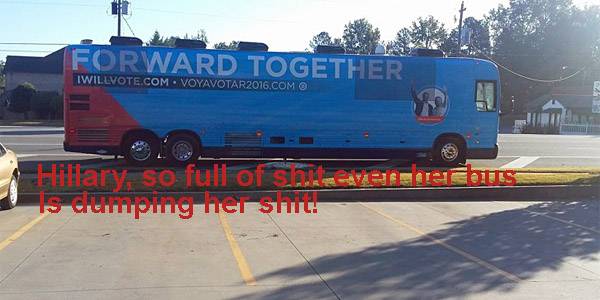Hillary-campaign-bus-2.jpg