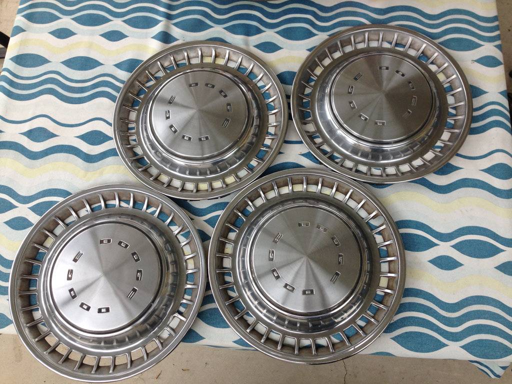 hubcaps14 - 1.jpg