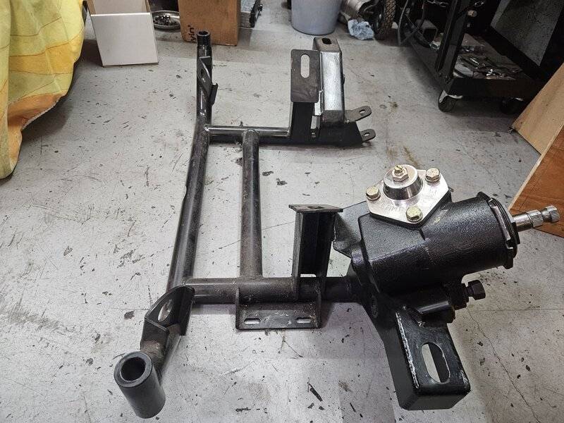 K frame and steering box.jpg
